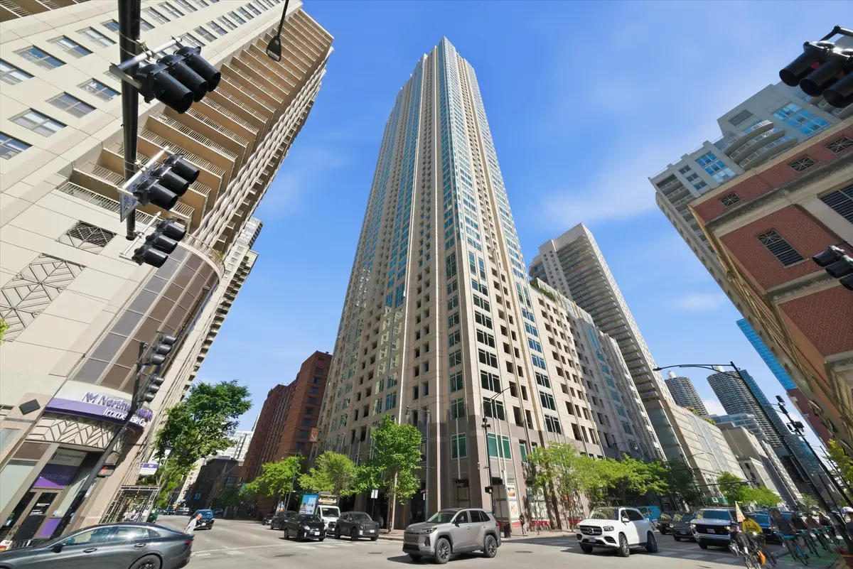 33 W Ontario Street #29I, Chicago, IL 60611 - #1