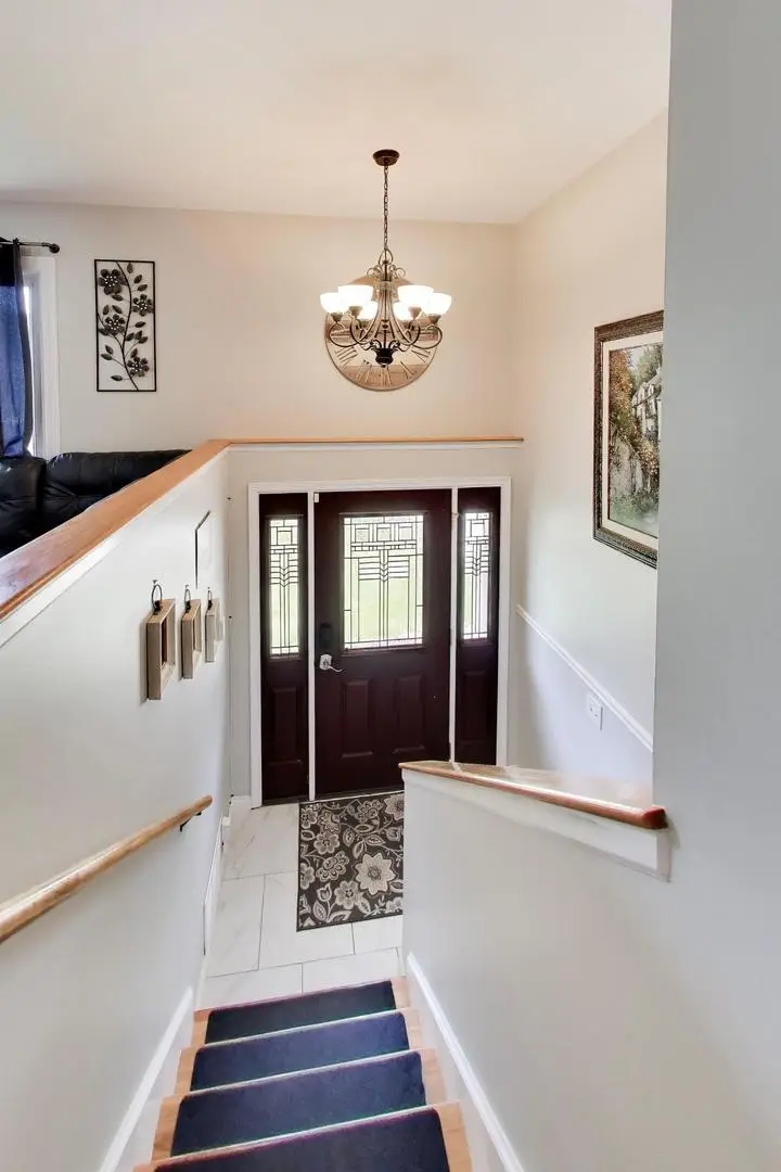 21W154 Everest Road, Lombard, IL 60148 - #2