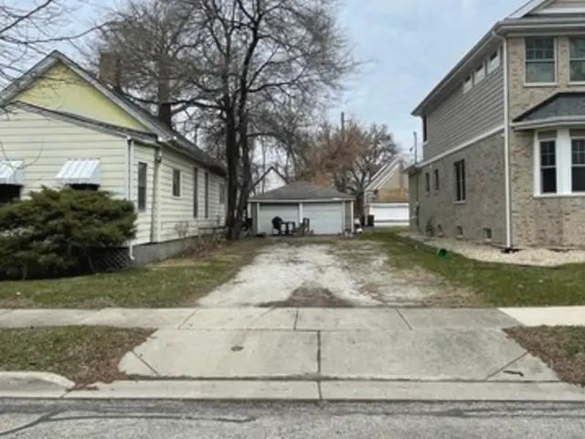 311 E Franklin Avenue, La Grange, IL 60525 - #3