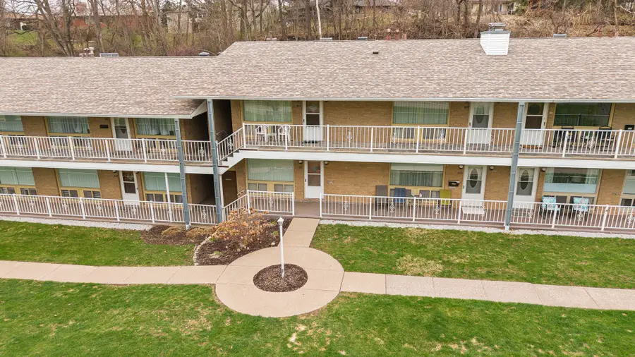 1104 Kimberly Road #808, Bettendorf, IA 52722 - #2