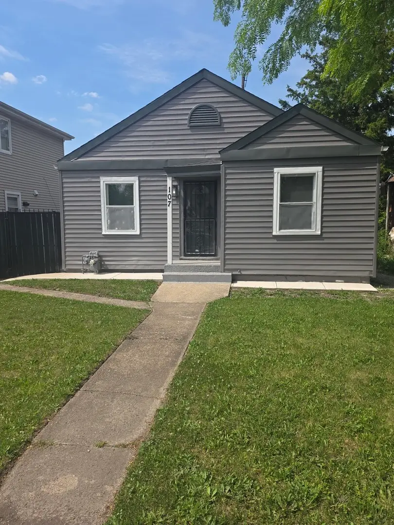 107 E 149th Street, Harvey, IL 60426 - #1