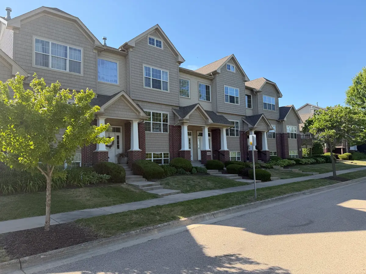 2433 River Oaks Lane #4, Rockford, IL 61102 - #1