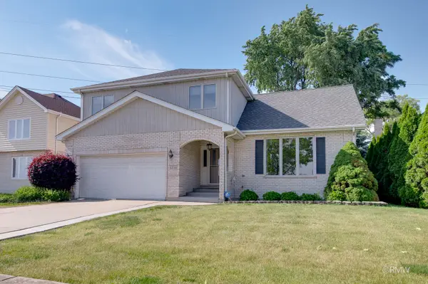 1216 W Grove Street, Addison, IL 60101