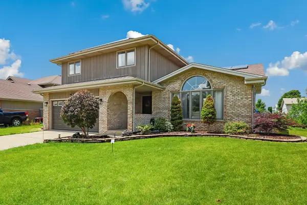 338 Wild Rose Lane, Romeoville, IL 60446