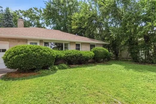 3 Dole Avenue, Crystal Lake, IL 60014 - #2