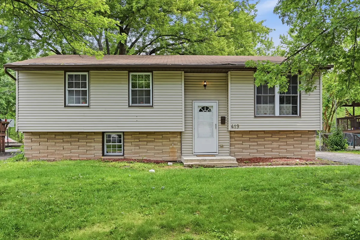 419 E Maple Drive, Glenwood, IL 60425 - #1