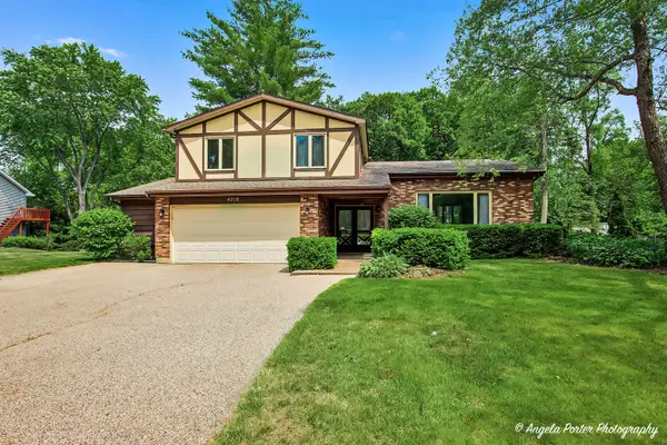 4718 Lake Dawnwood Drive, McHenry, IL 60051
