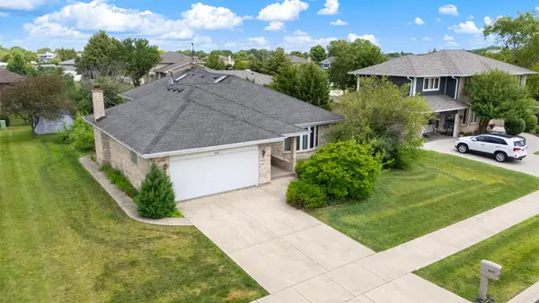 8442 Rob Roy Drive, Orland Park, IL 60462