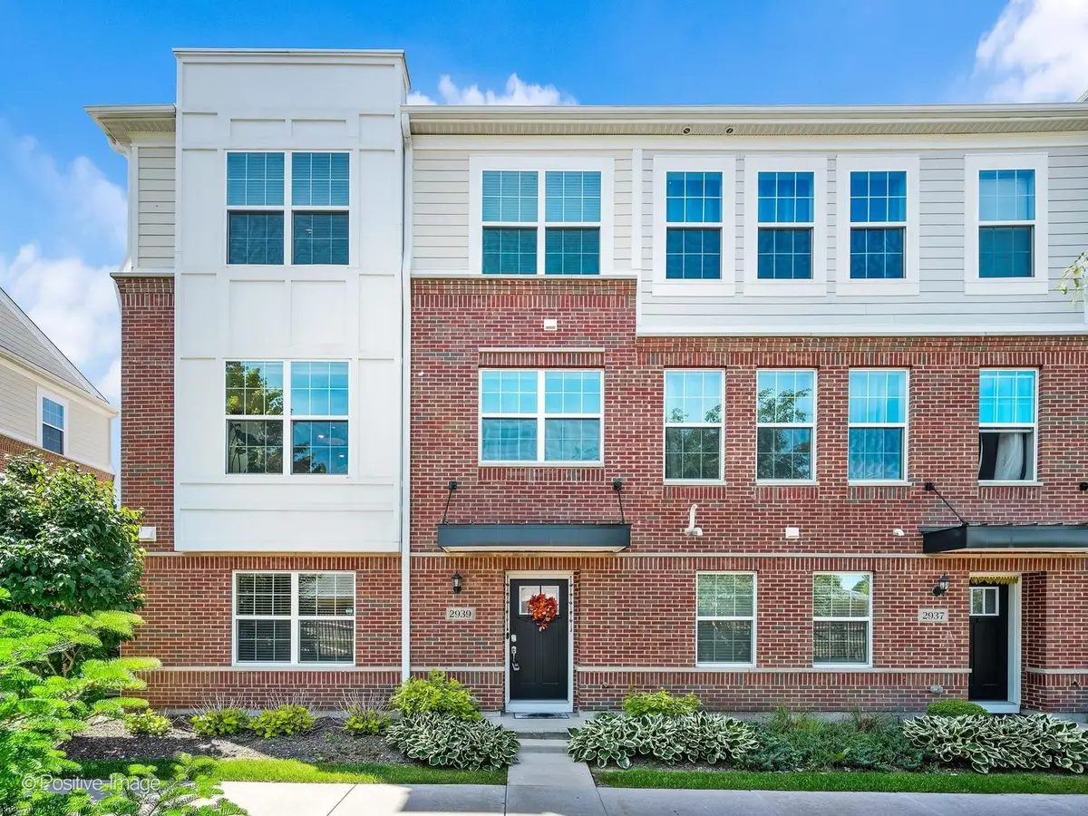 2939 Reflection Drive, Naperville, IL 60564 - #1