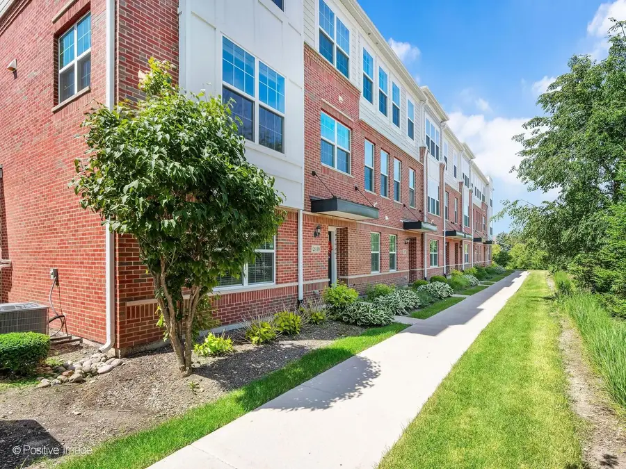 2939 Reflection Drive, Naperville, IL 60564 - #2