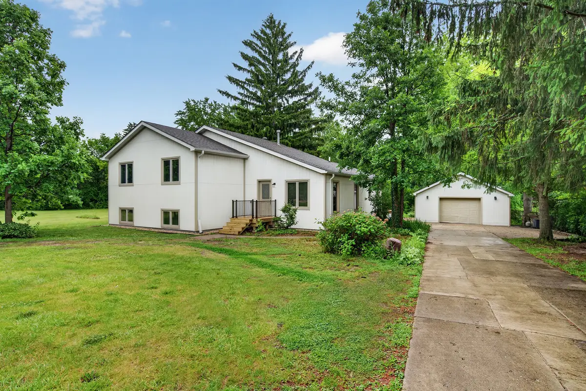 33 Valewood Road, West Chicago, IL 60185 - #1