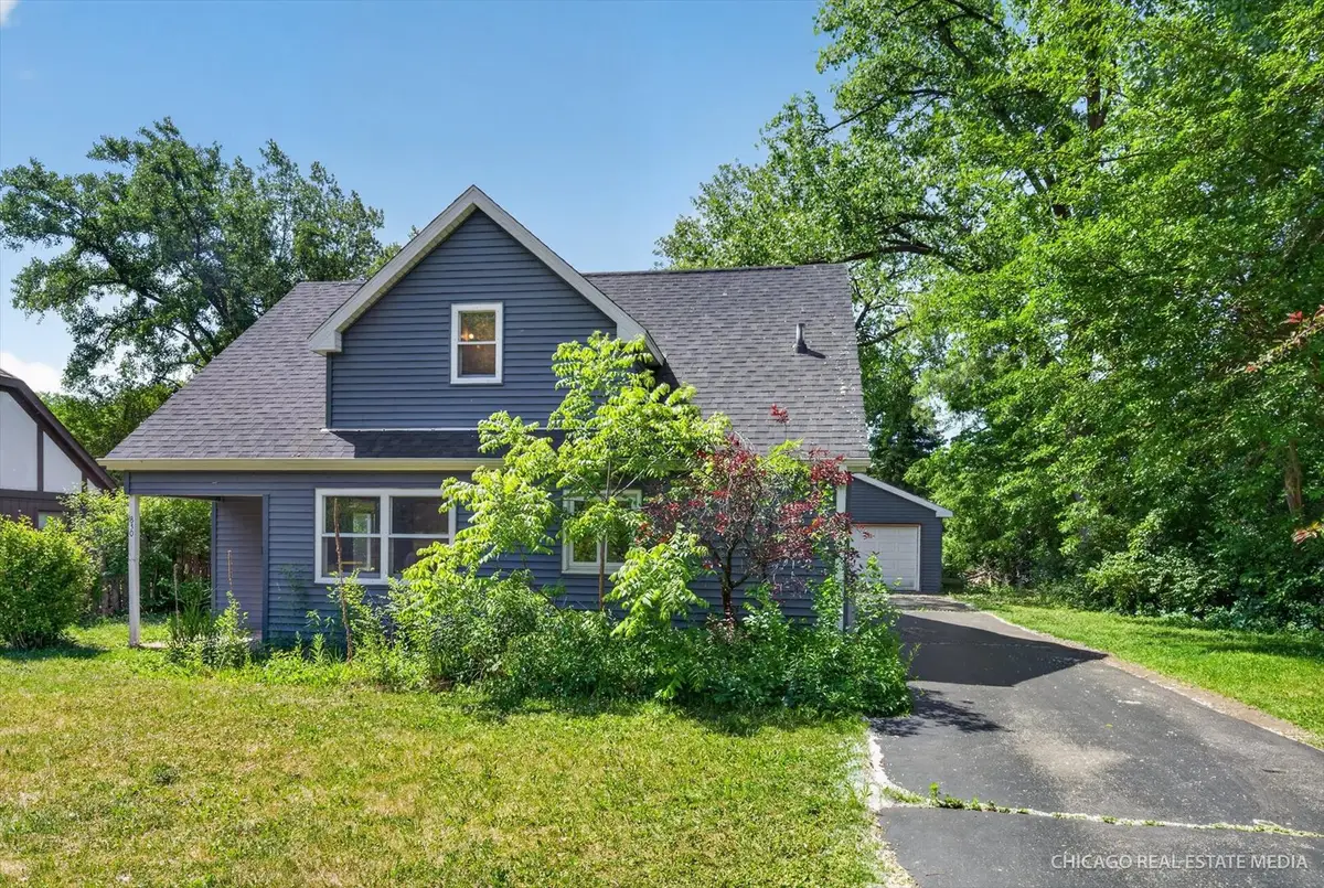 830 E Kimball Avenue, Woodstock, IL 60098 - #1
