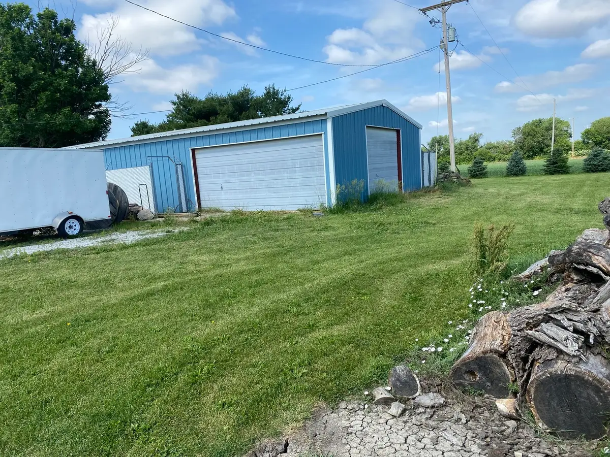 Address Withheld By Seller, Pesotum, IL 61863 - #1