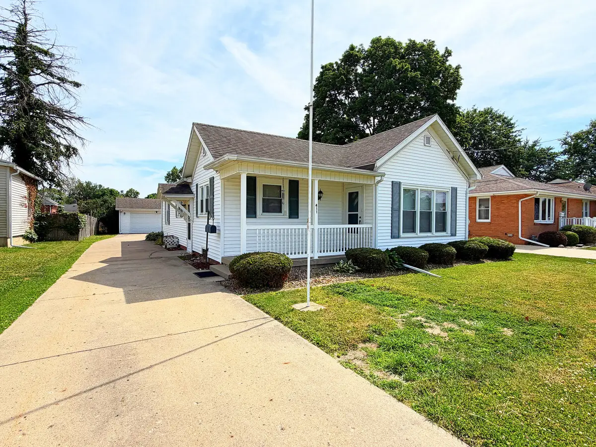 411 W Grant Street, Streator, IL 61364 - #1