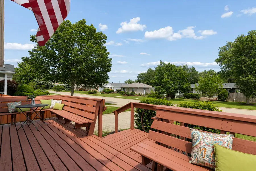 1518 Ridgeway Street, Round Lake Beach, IL 60073 - #3