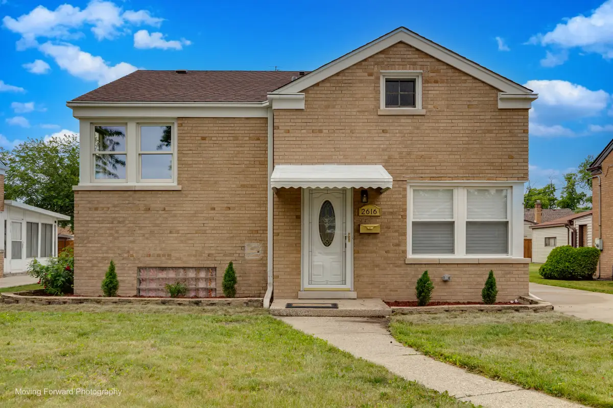 2616 S 11th Avenue, Broadview, IL 60155 - #1