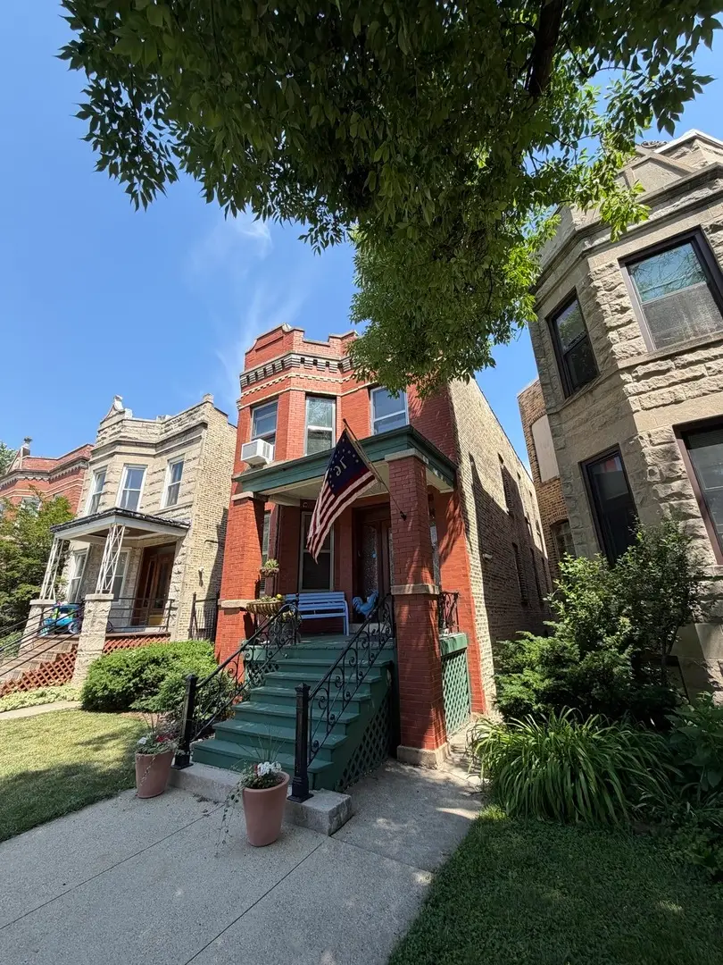 4136 W Cornelia Avenue, Chicago, IL 60641 - #2
