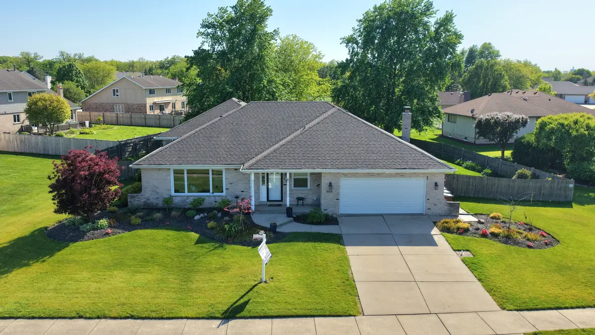 19808 Kirkstone Way, Mokena, IL 60448 - #1