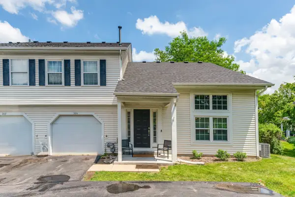 221 Ivy Court, Streamwood, IL 60107