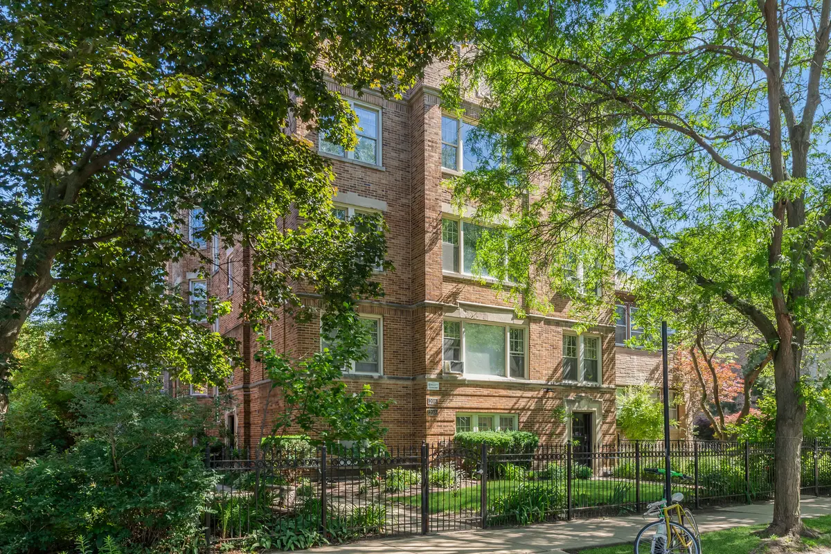 2016.5 W Greenleaf Avenue #3D, Chicago, IL 60645 - #1