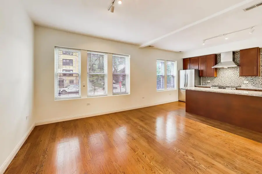 1624 W Grace Street #1, Chicago, IL 60613 - #3