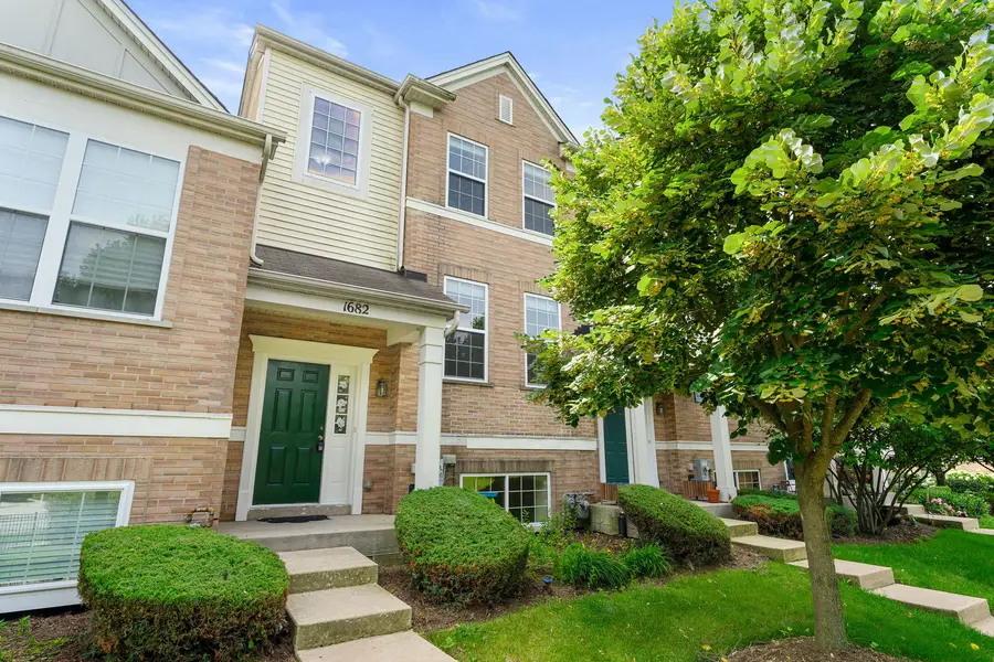 1682 Dogwood Lane, Hanover Park, IL 60133 - #2