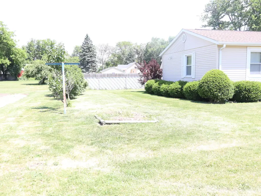 312 Dixon Street, Streator, IL 61364 - #2