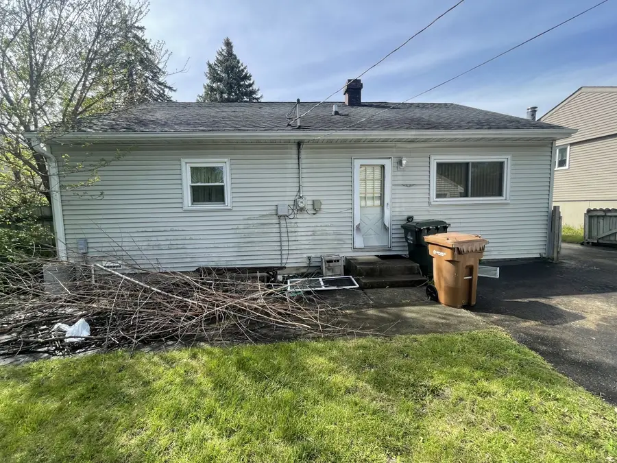 400 E Altgeld Avenue, Glendale Heights, IL 60139 - #2