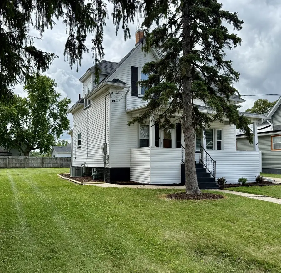 419 Rockwell Street, Kewanee, IL 61443 - #2