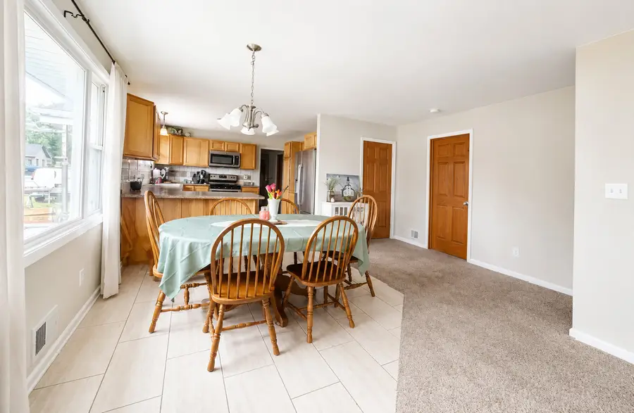 395 S Michigan Avenue, Bradley, IL 60915 - #2