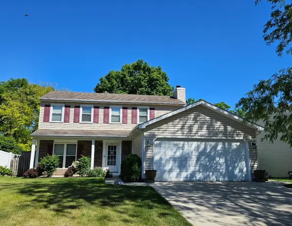 807 Kansas Street, Carol Stream, IL 60188