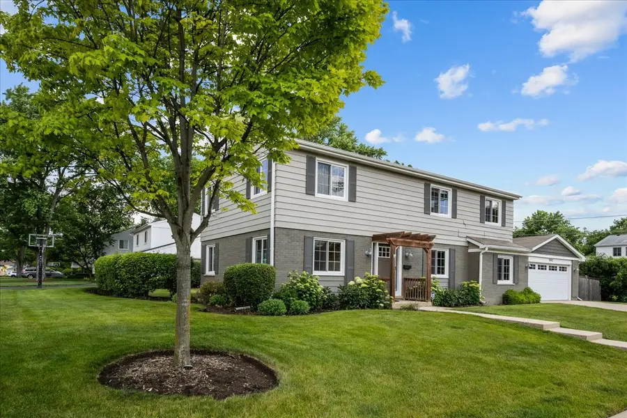 1042 Gordon Terrace, Deerfield, IL 60015 - #2