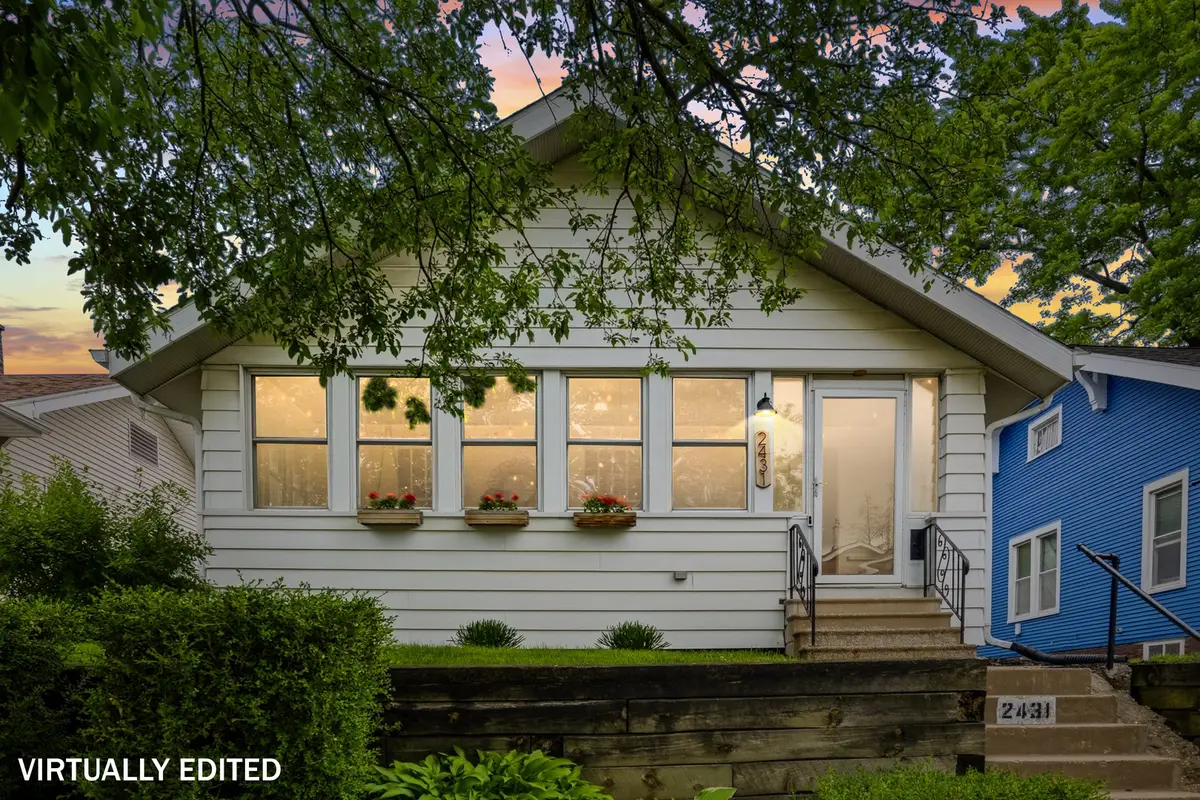 2431 14th Avenue, Moline, IL 61265 - #1