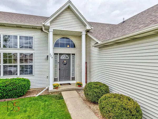 729 River Edge Circle, Ottawa, IL 61350