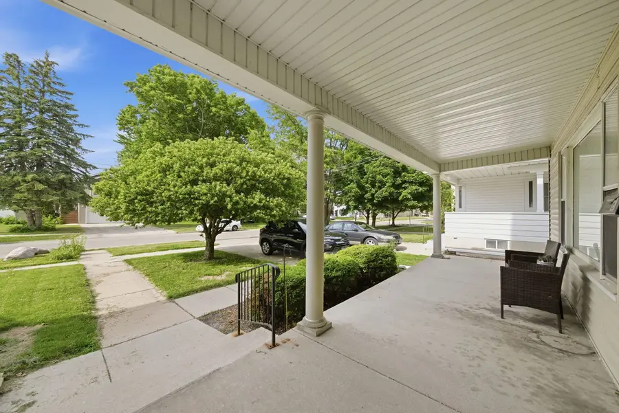613 Webster Street, Ottawa, IL 61350 - #2