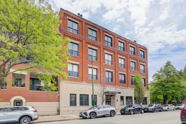 2525 N Sheffield Avenue #2C, Chicago, IL 60614