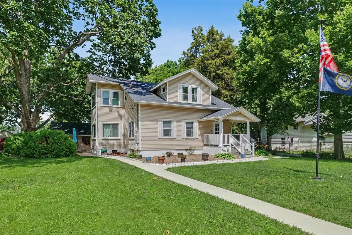 503 S Third Street, Fisher, IL 61843 - #1