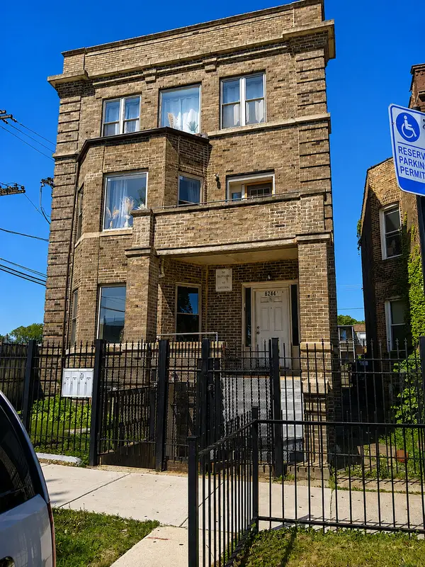 6244 S Langley Avenue, Chicago, IL 60637