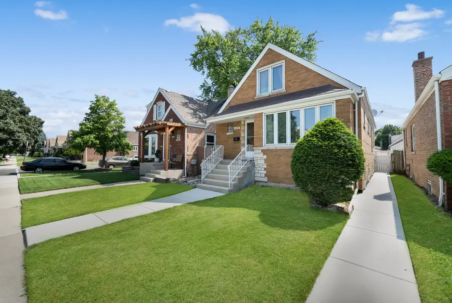 6805 S Kildare Avenue, Chicago, IL 60629 - #3