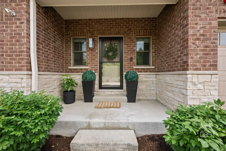 413 W Pierce Road, Itasca, IL 60143 - #3