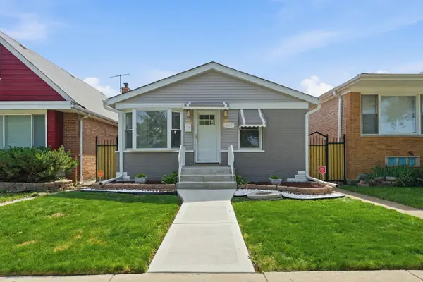 9417 S Lowe Avenue, Chicago, IL 60620