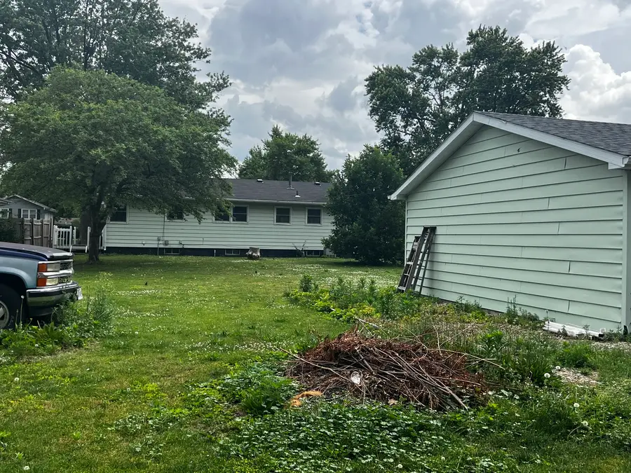 617 S Melvin Street, Gibson City, IL 60936 - #3