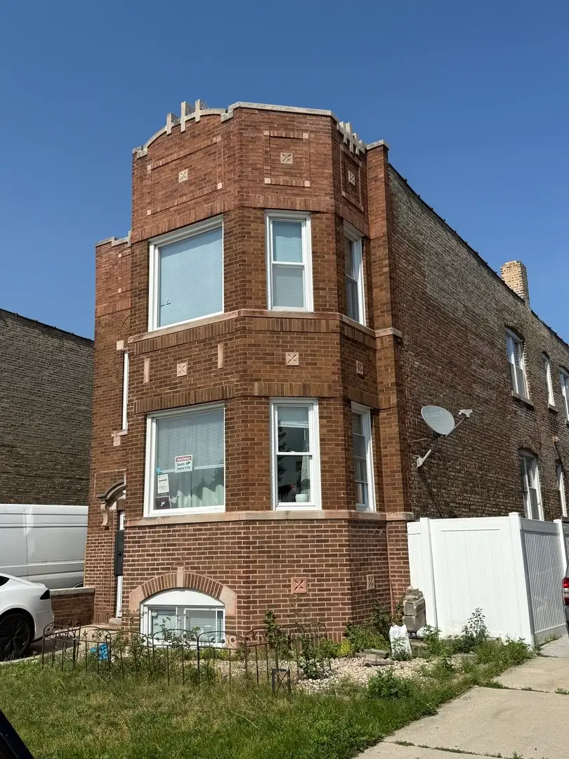851 Wentworth Avenue, Calumet City, IL 60409 - #1