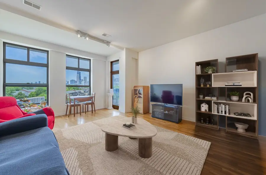 1935 S Archer Avenue #514, Chicago, IL 60616 - #2