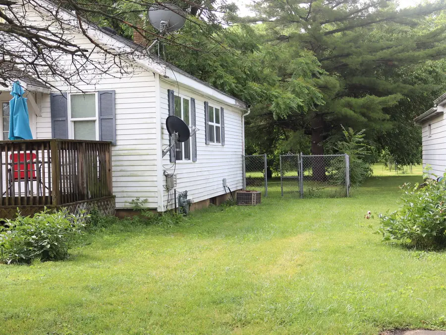 1013 Bernstein Street, Streator, IL 61364 - #2