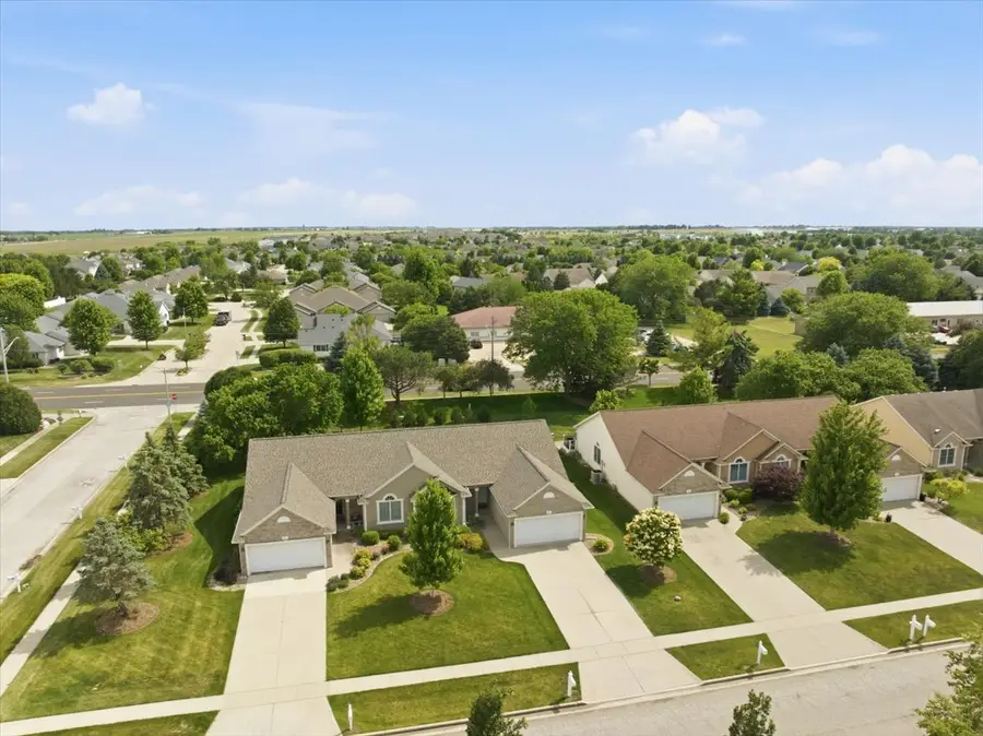 25 Inglewood Lane, Bloomington, IL 61704 - #2