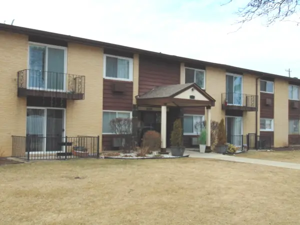 9588 N Terrace Place #208H, Des Plaines, IL 60016