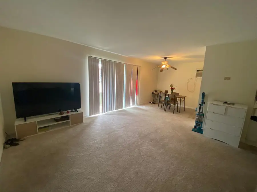 7048 Oconnell Drive #1W, Chicago Ridge, IL 60415 - #2
