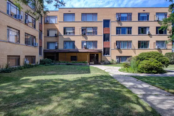 2710 W Summerdale Avenue #1B, Chicago, IL 60625