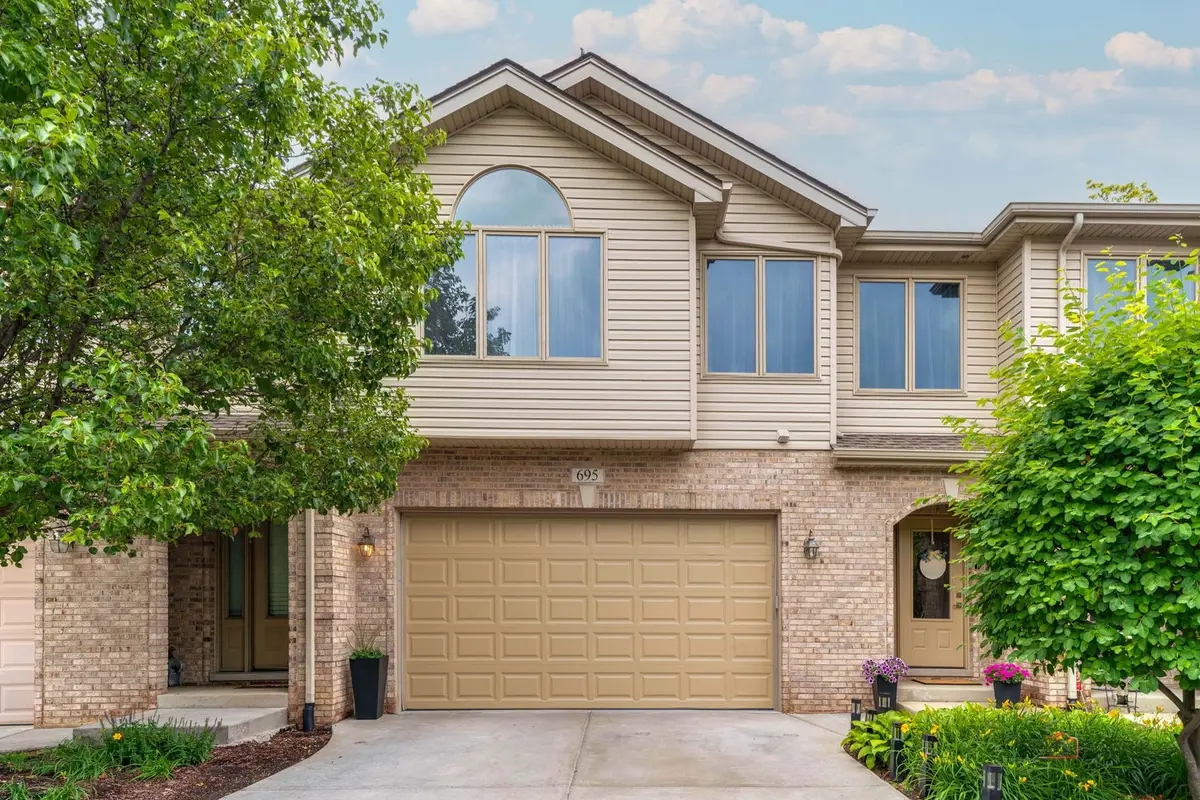 695 E Nerge Road, Roselle, IL 60172 - #1